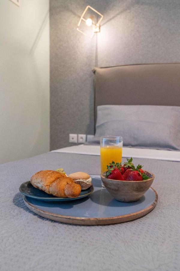 Suites 05-06 - Smart Cozy Suites - Large 2 Bedroom, Near Athens And Metro Kültér fotó