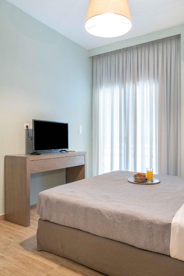 Suites 05-06 - Smart Cozy Suites - Large 2 Bedroom, Near Athens And Metro Kültér fotó