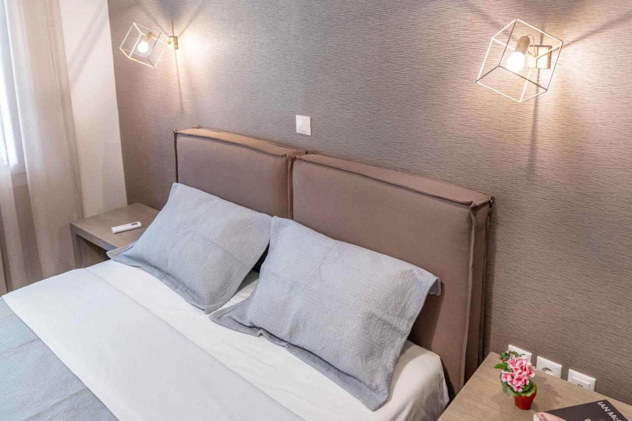 Suites 05-06 - Smart Cozy Suites - Large 2 Bedroom, Near Athens And Metro Kültér fotó